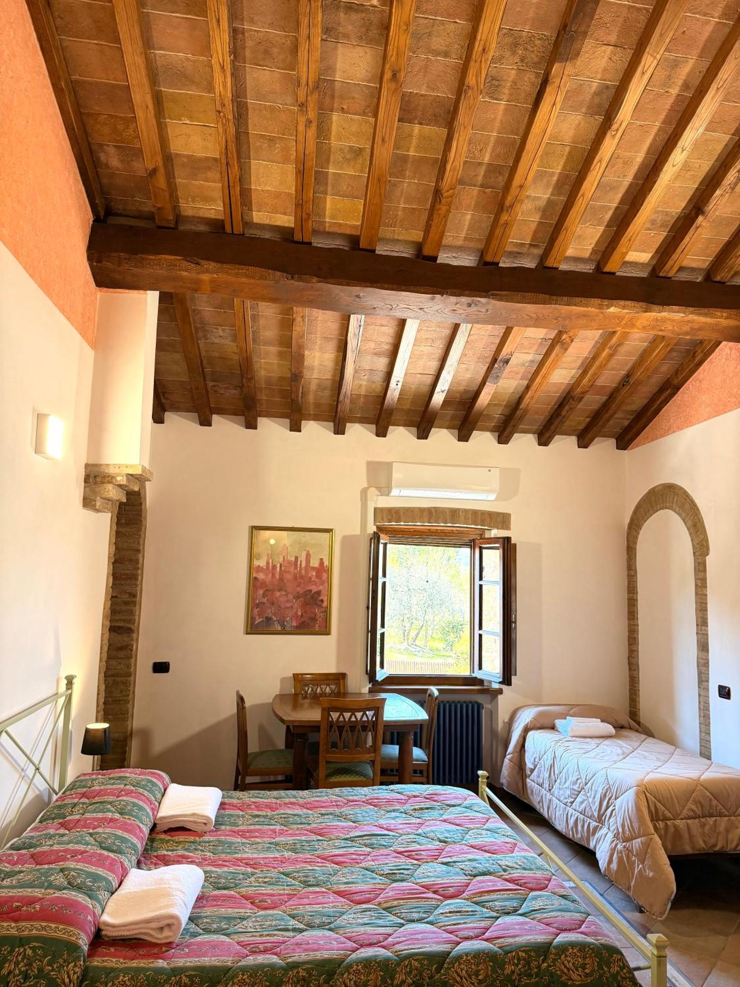 Quadruple Room,1765163410:JPEG