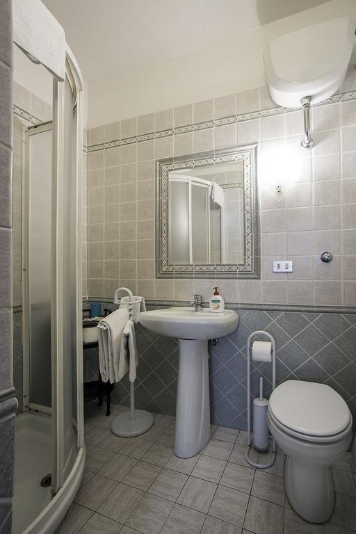 Doppelzimmer mit eigenem Bad